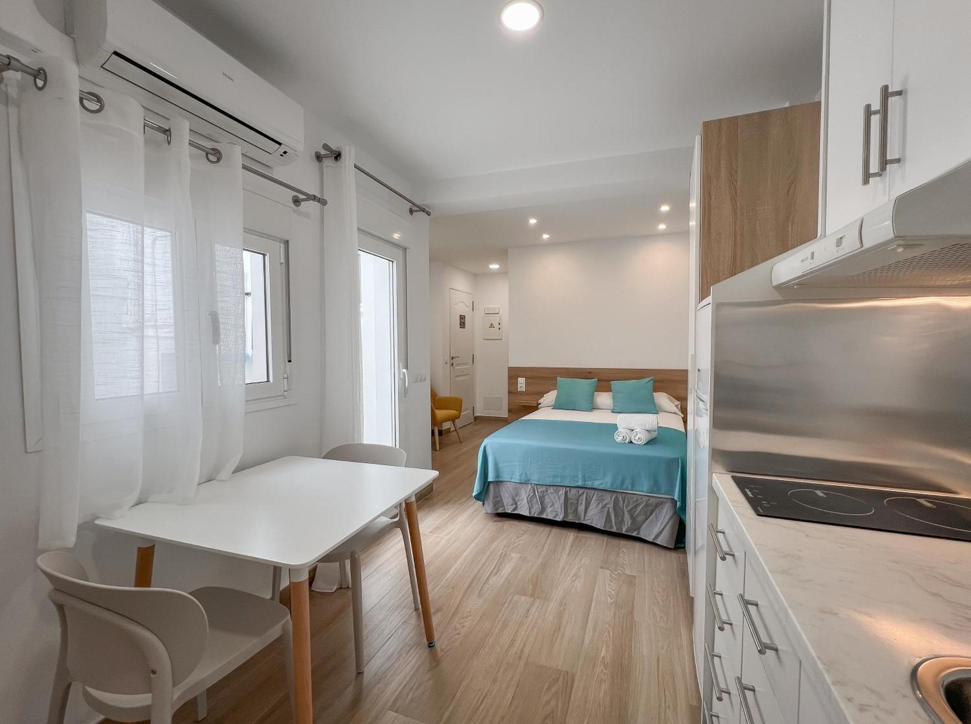 Sunsands Studio 1ºb Playa76 Carihuela Торремолинос Экстерьер фото