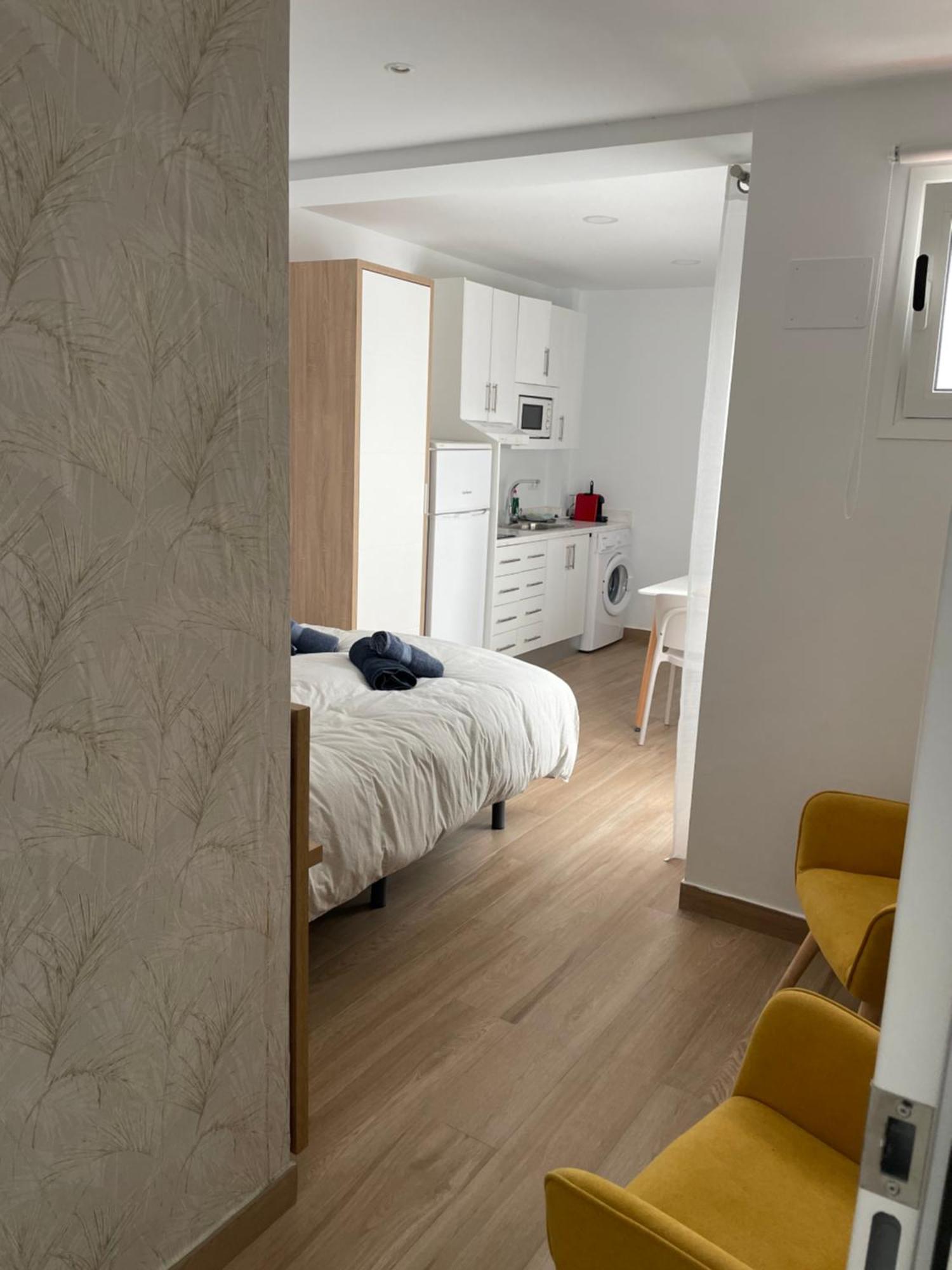 Sunsands Studio 1ºb Playa76 Carihuela Торремолинос Экстерьер фото